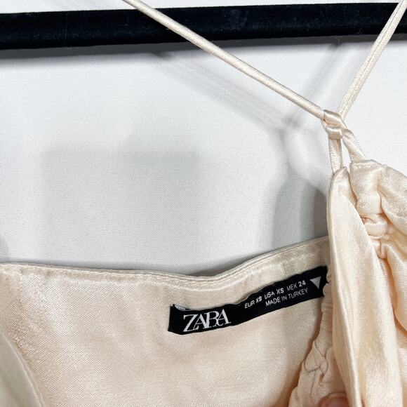 Zara XS Light Pink Cropped Halter Top with Keyhole Front Criss Cross Side Zip - Picture 5 of 6